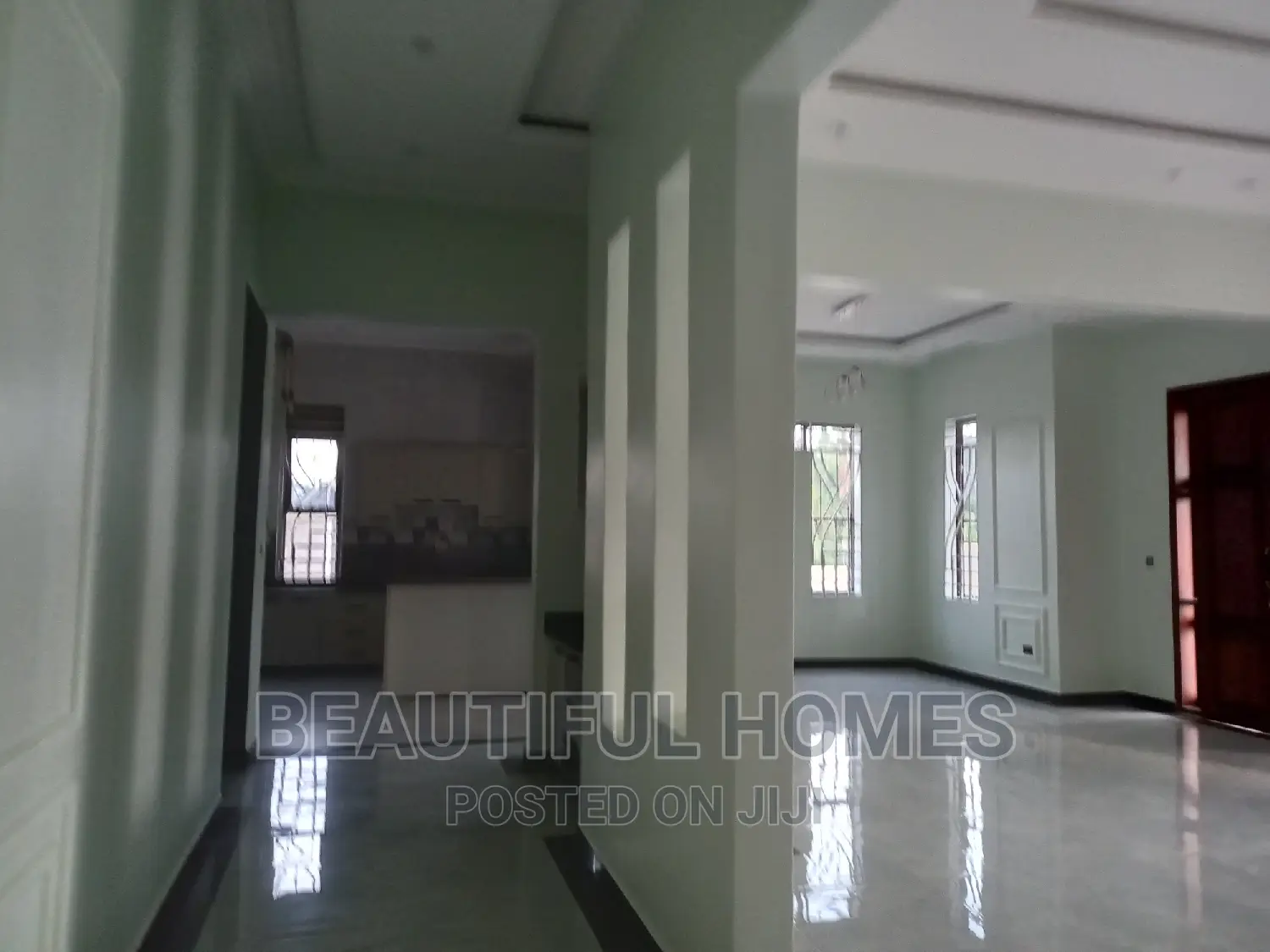 Furnished 4bdrm House in Kira Ministers for sale in Kira