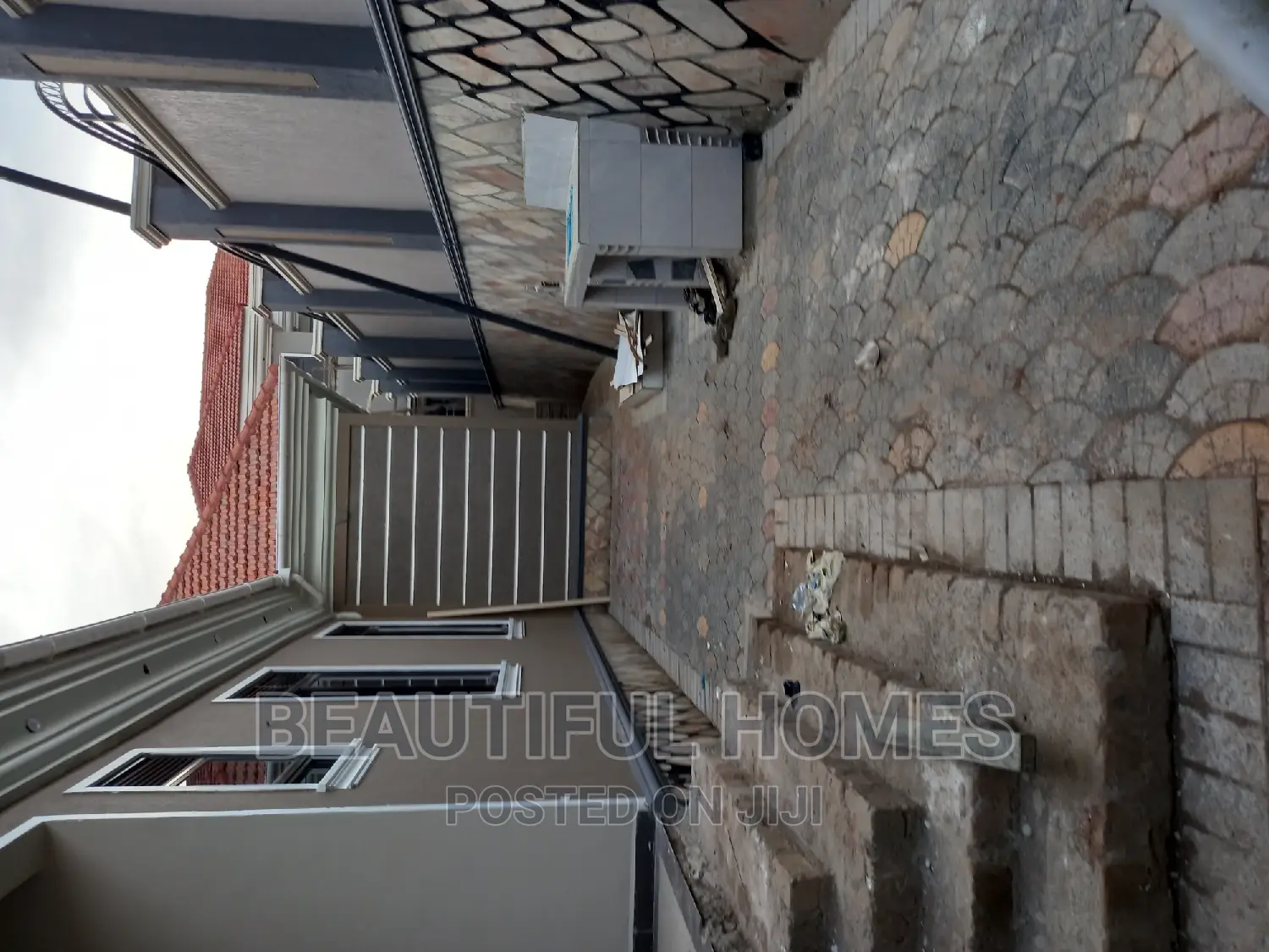 Furnished 4bdrm House in Kira Planned for sale in Kira