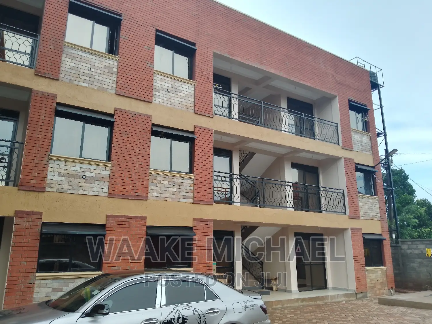 1bdrm Apartment in Kira 11Th Street for rent in Kira
