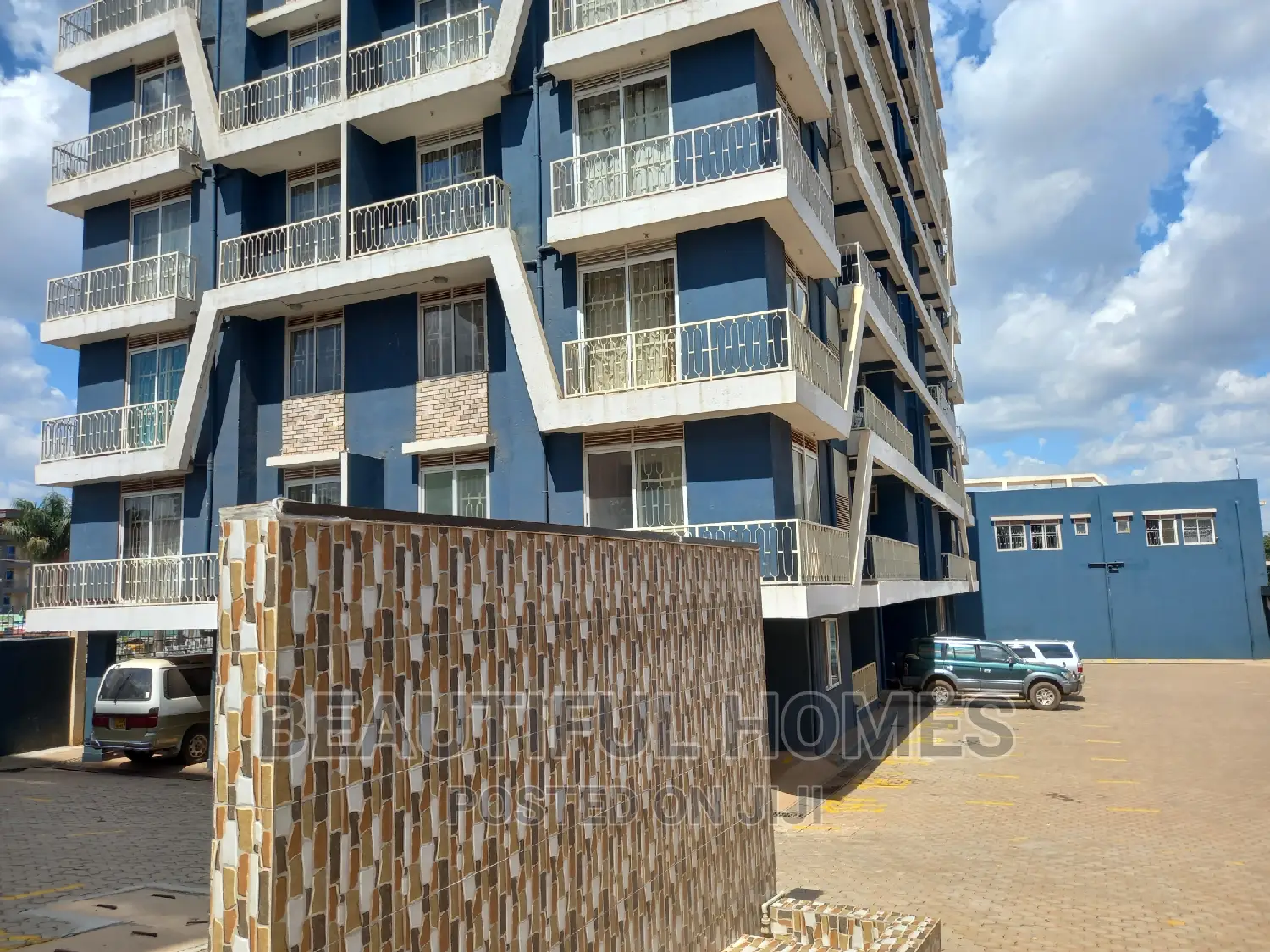 Furnished 2bdrm Condo in Kireka Corporate, Nakawa for sale in Nakawa
