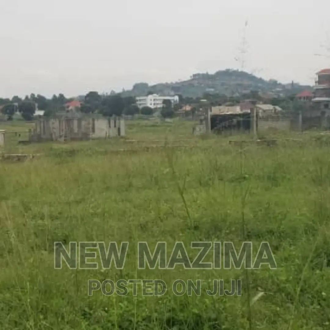 Arleady Private Mile Titled Plot Forcedsale in Heart of Kigo in Central Division
