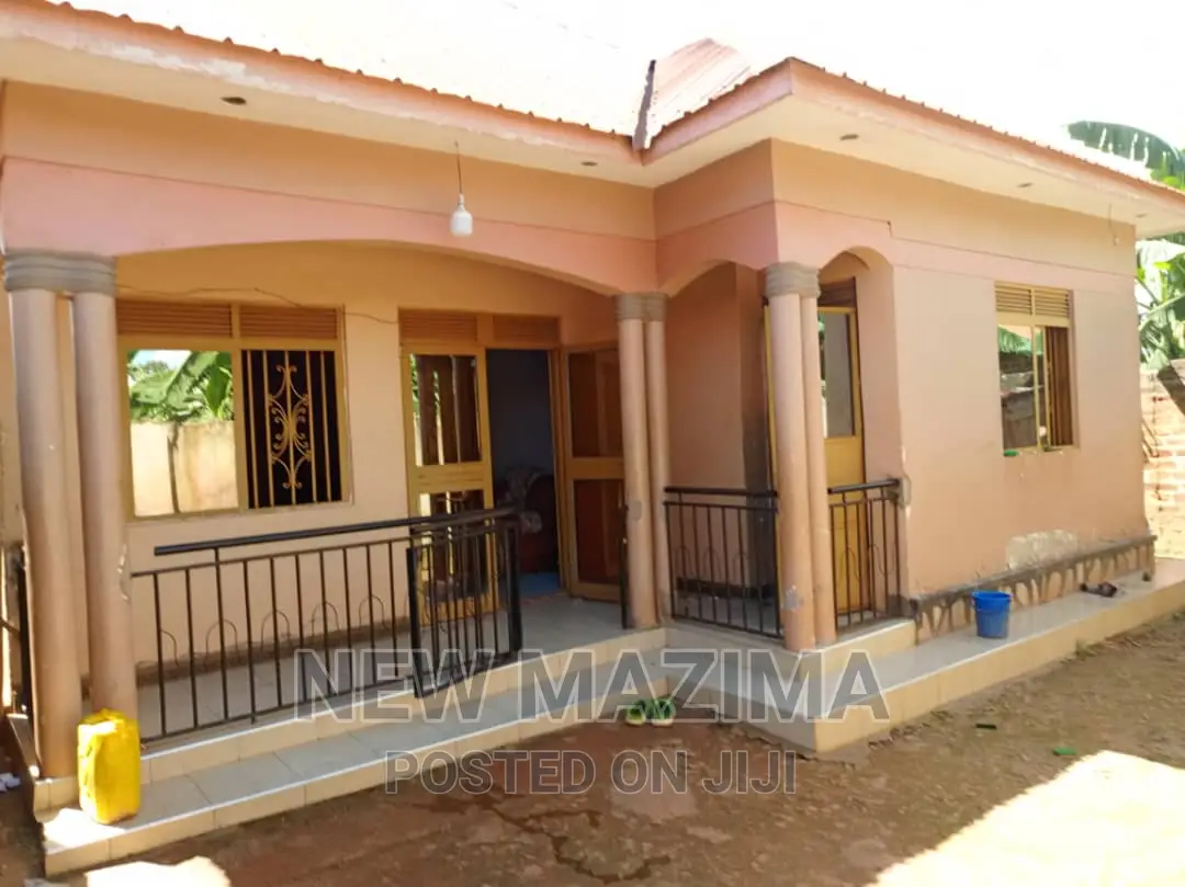 3bdrm House in Bulenga Along, Central Division for sale in Central Division
