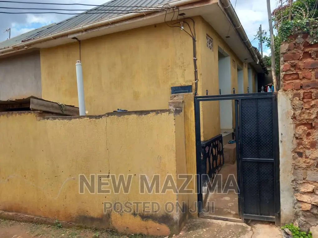 4bdrm House in Munyonyo, Central Division for sale in Central Division