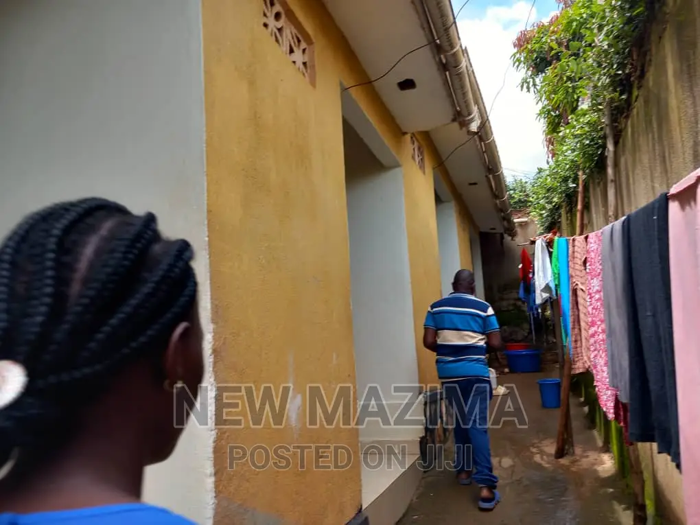 4bdrm House in Munyonyo, Central Division for sale in Central Division