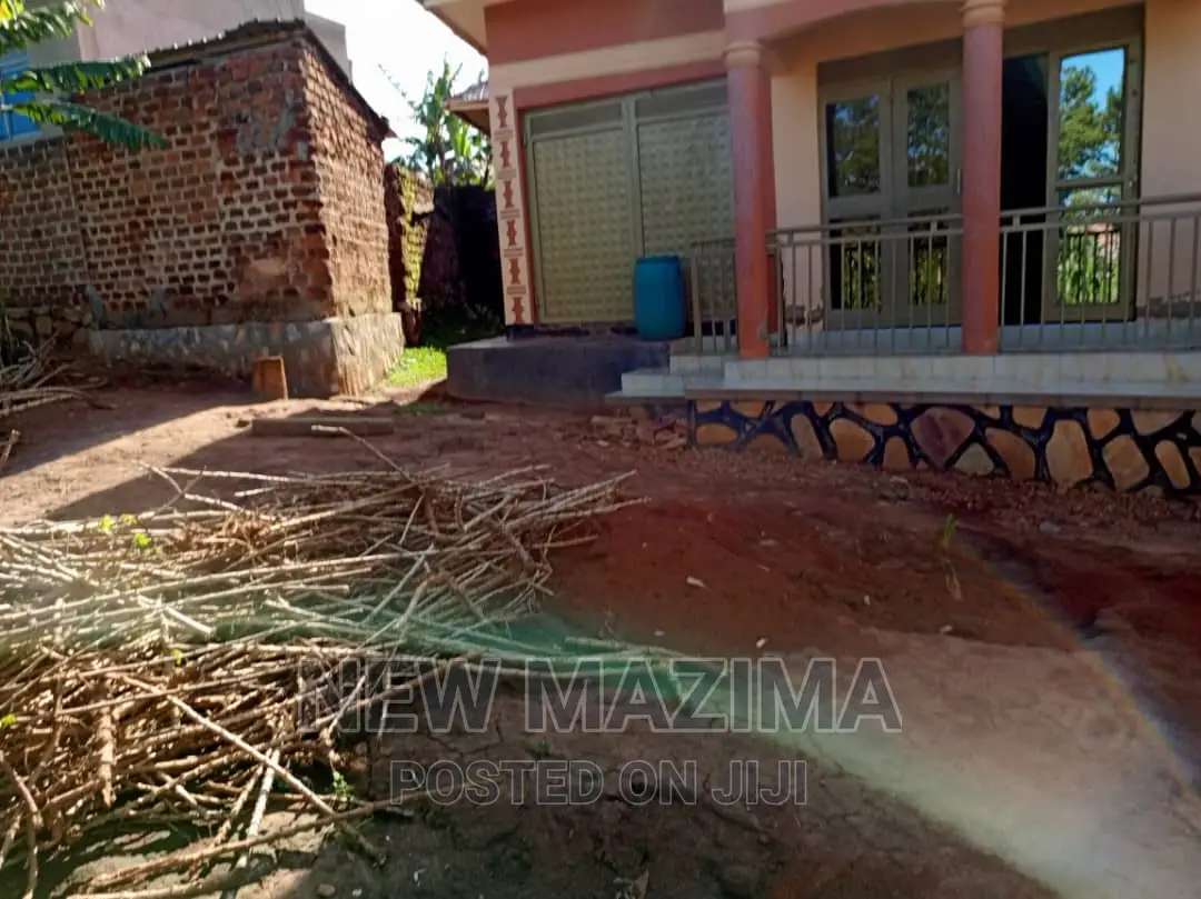 3bdrm House in Nansana Bujuko, Central Division for sale in Central Division