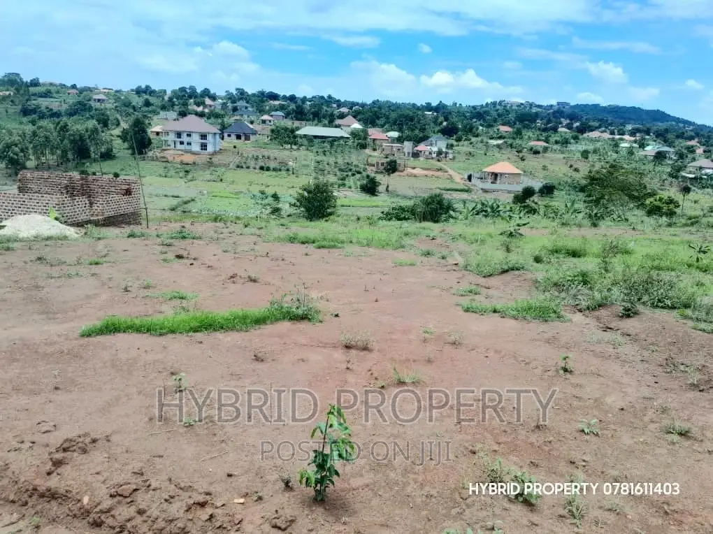 Prime Plots for Sale at Our Maya~Nanziga Estate~Masaka Road. in Nsangi