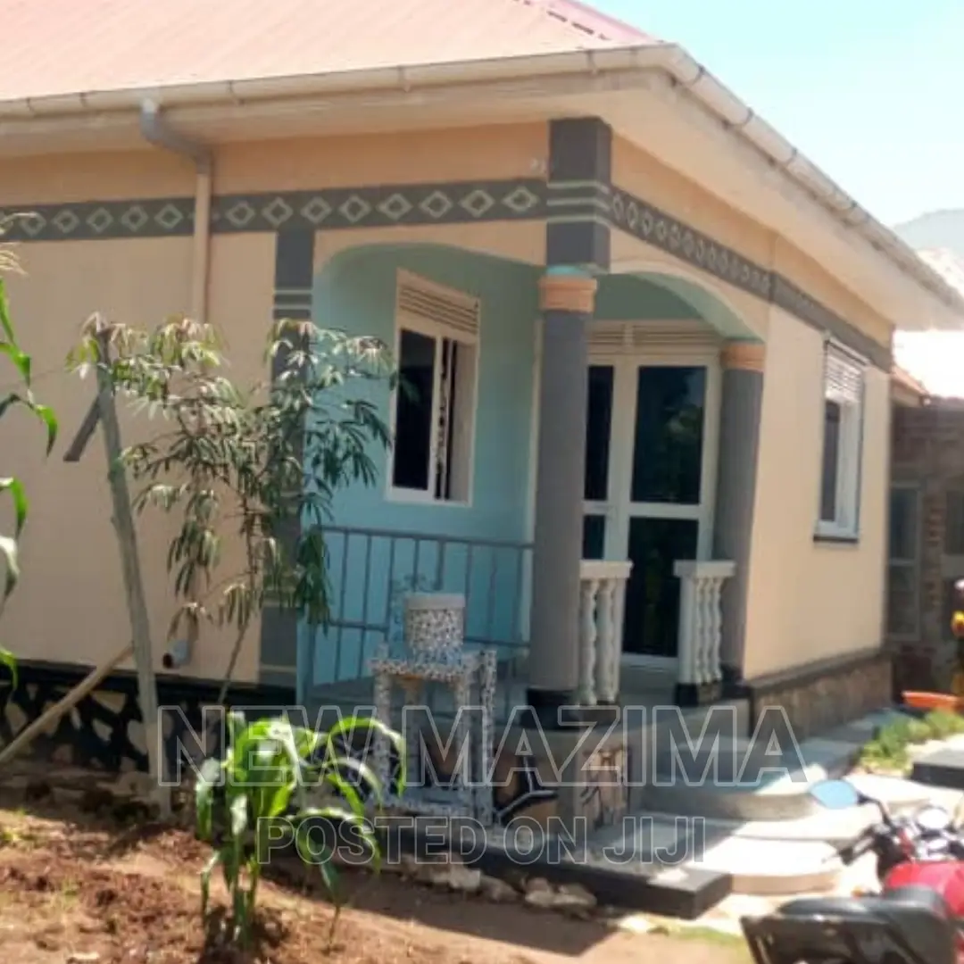 3bdrm House in Buloba Buyala, Central Division for sale in Central Division