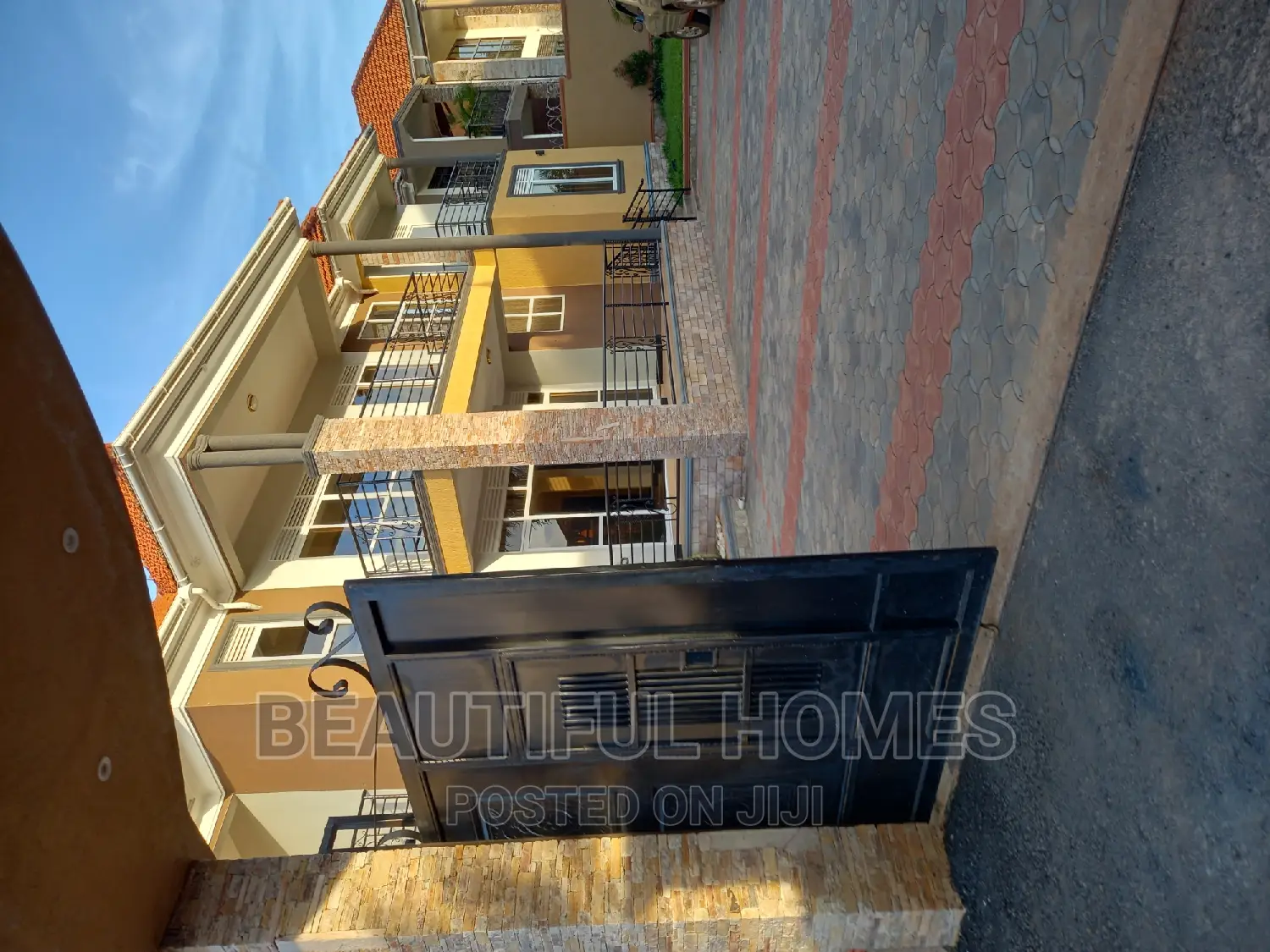 Furnished 7bdrm Duplex in Kira Corporate, Nakawa for sale in Nakawa