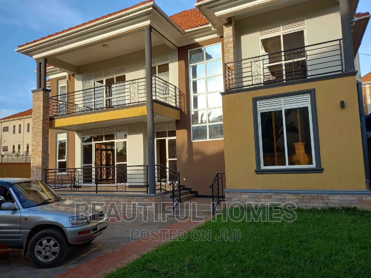 Furnished 7bdrm Duplex in Kira for sale in Kira