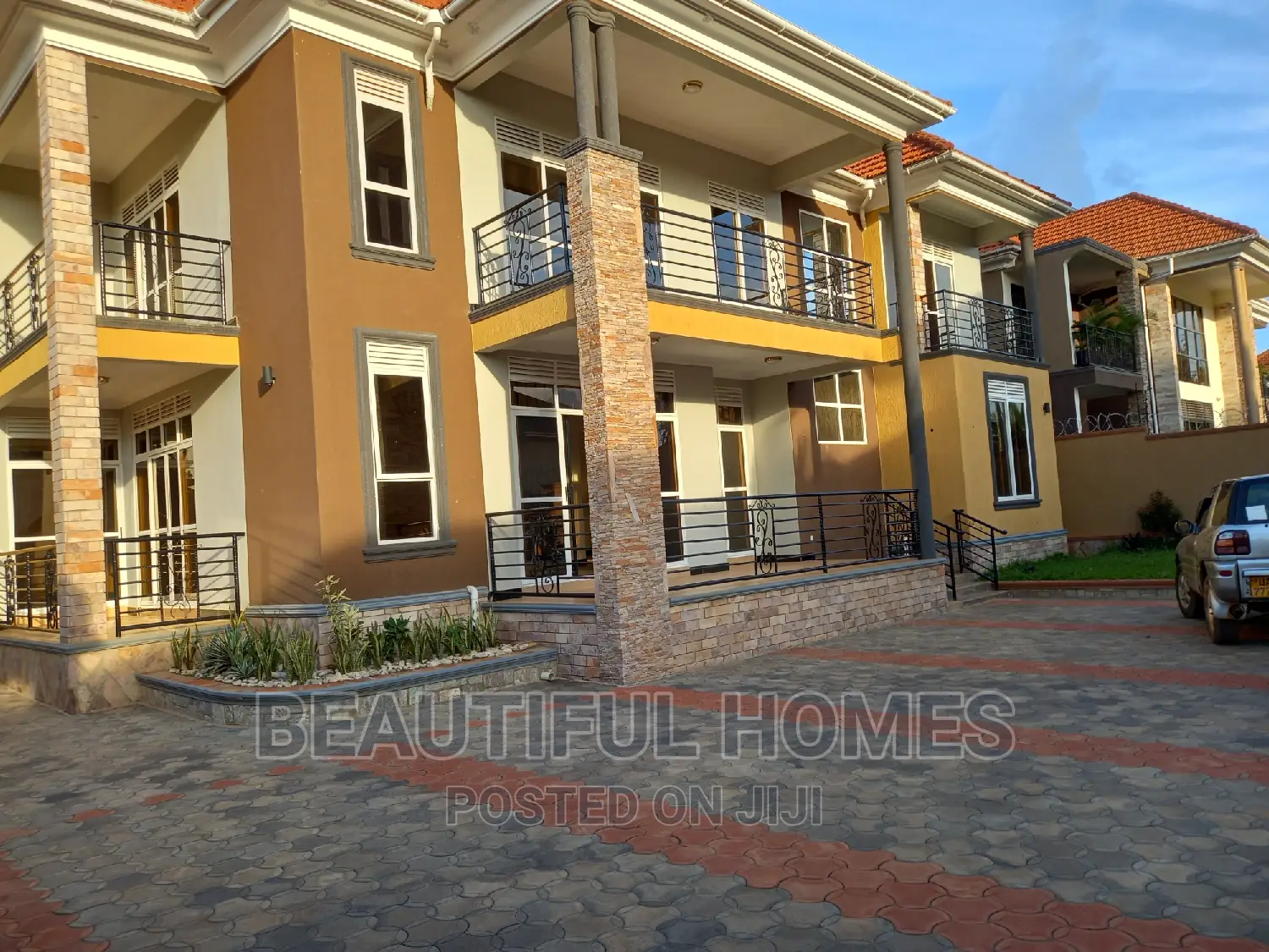 Furnished 7bdrm Mansion in Kira for sale in Kira