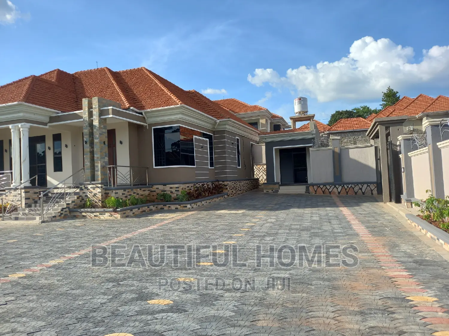 Furnished 5bdrm Mansion in Kira Wealthy Estate for sale in Kira