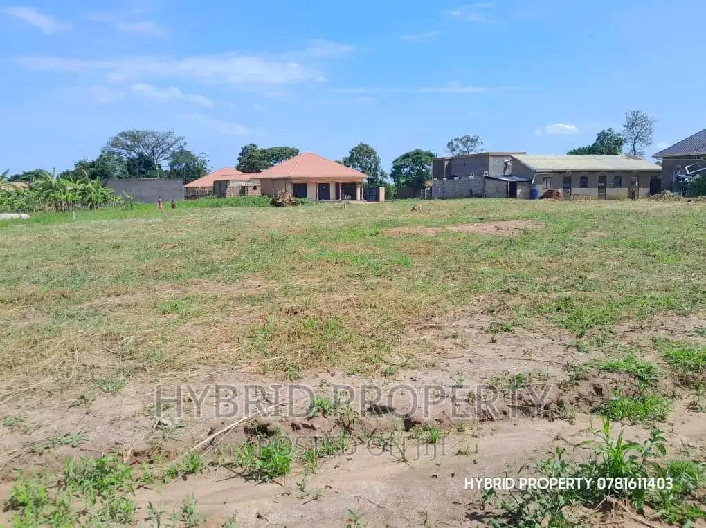 Commercial Plots for Sale at Wakiso Town Phase III~Hoima Rd. in Wakiso / Wakiso