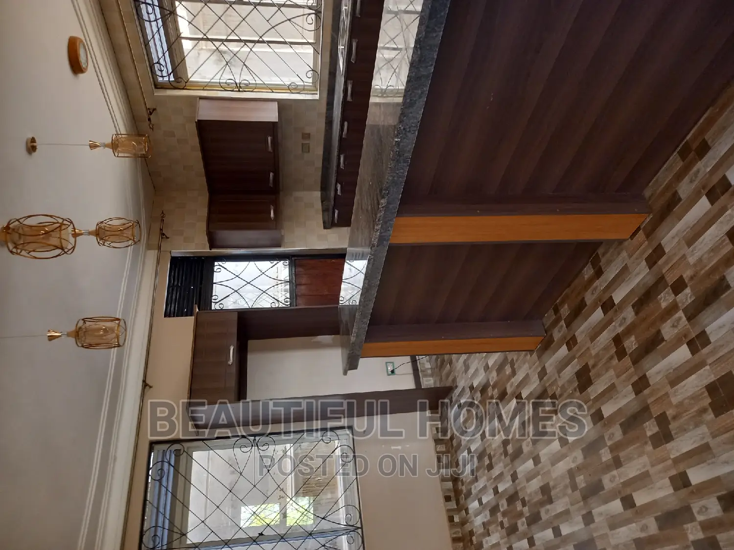 Furnished 4bdrm Duplex in Kira Tarmack, Central Division for sale in Central Division