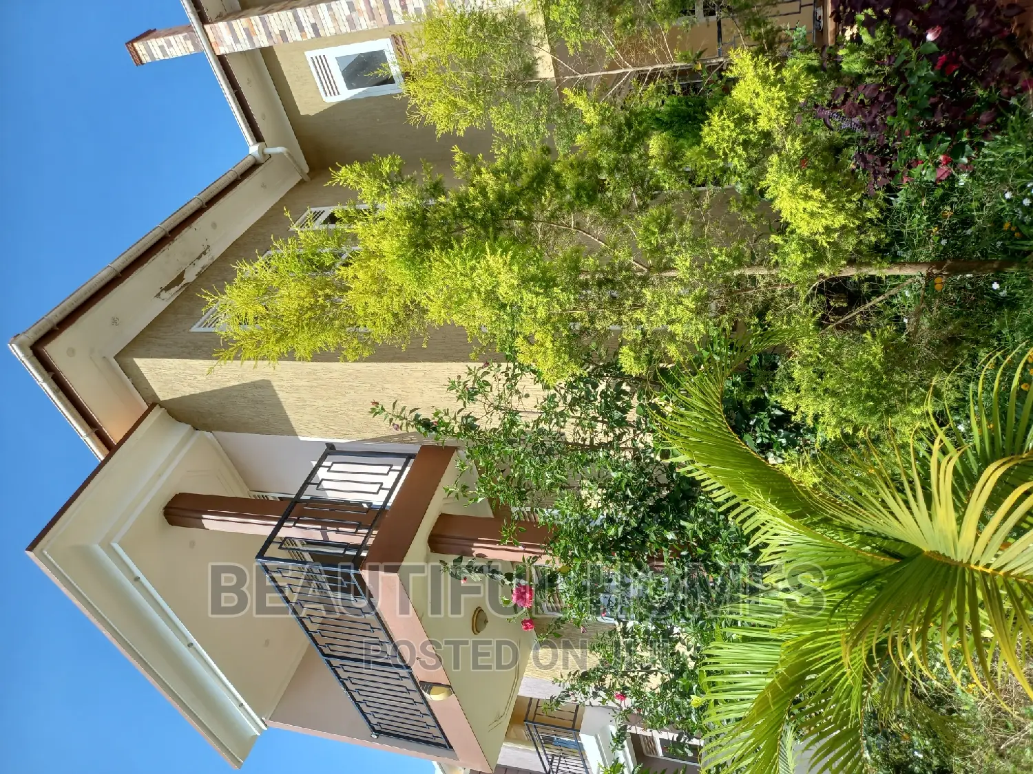 Furnished 4bdrm Duplex in Kira Mamerito Road for sale in Kira
