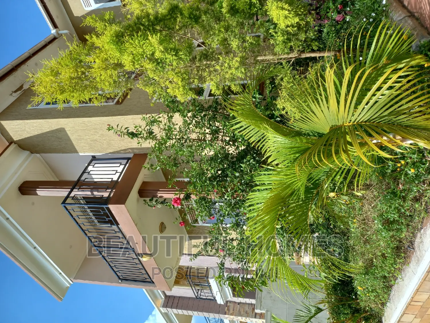 Furnished 4bdrm Duplex in Kira Mamerito Road for sale in Kira
