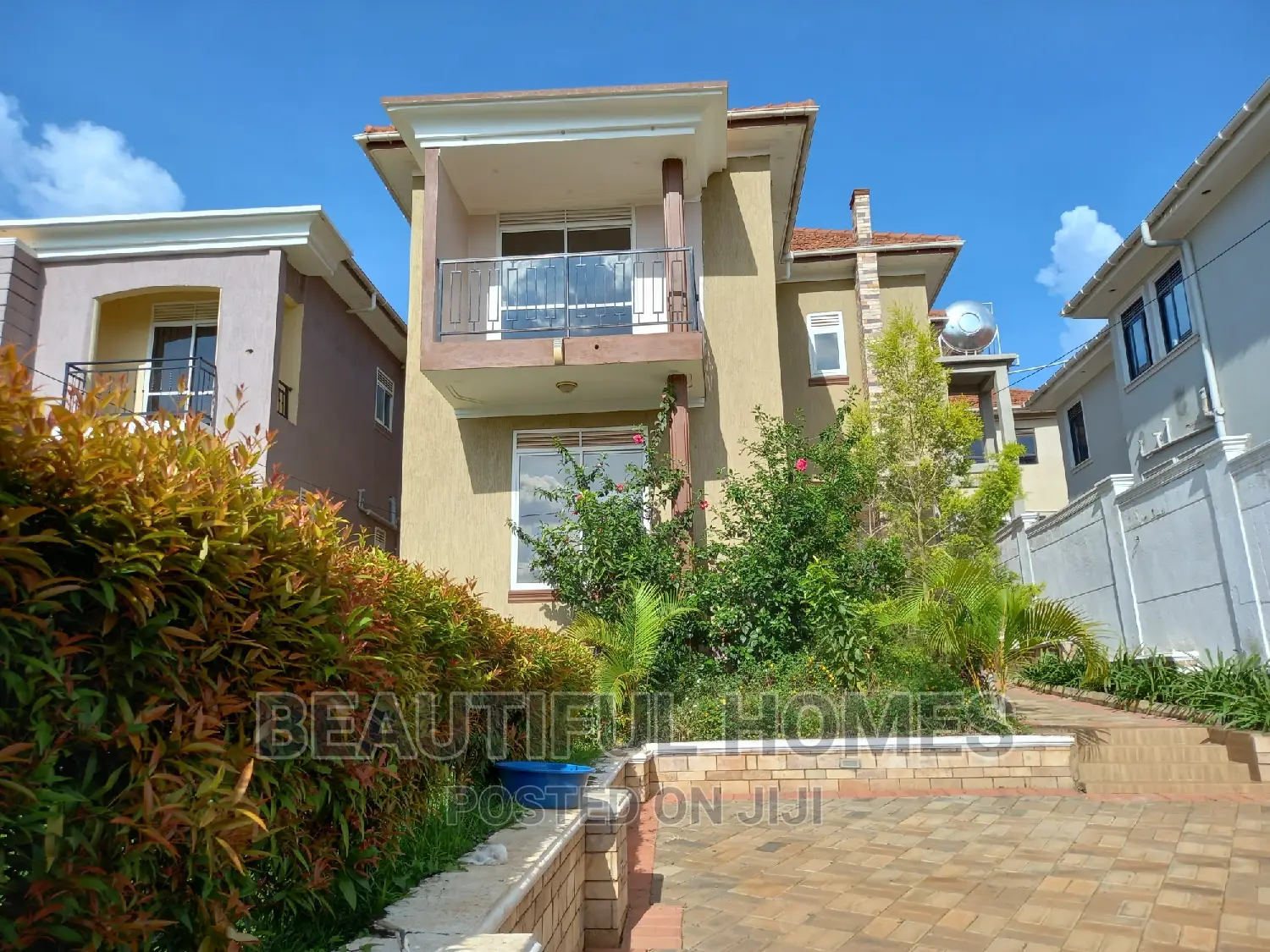 Furnished 4bdrm Mansion in Kira Town for sale in Kira