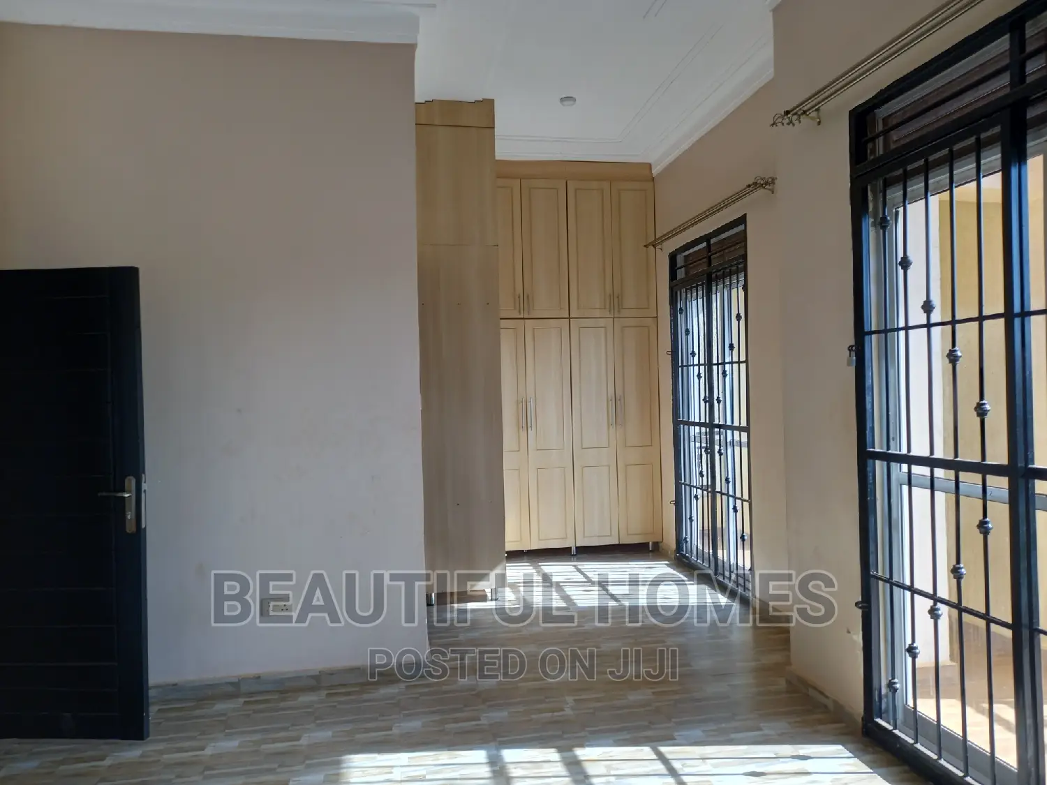 Furnished 4bdrm Maisonette in Kira for sale in Kira