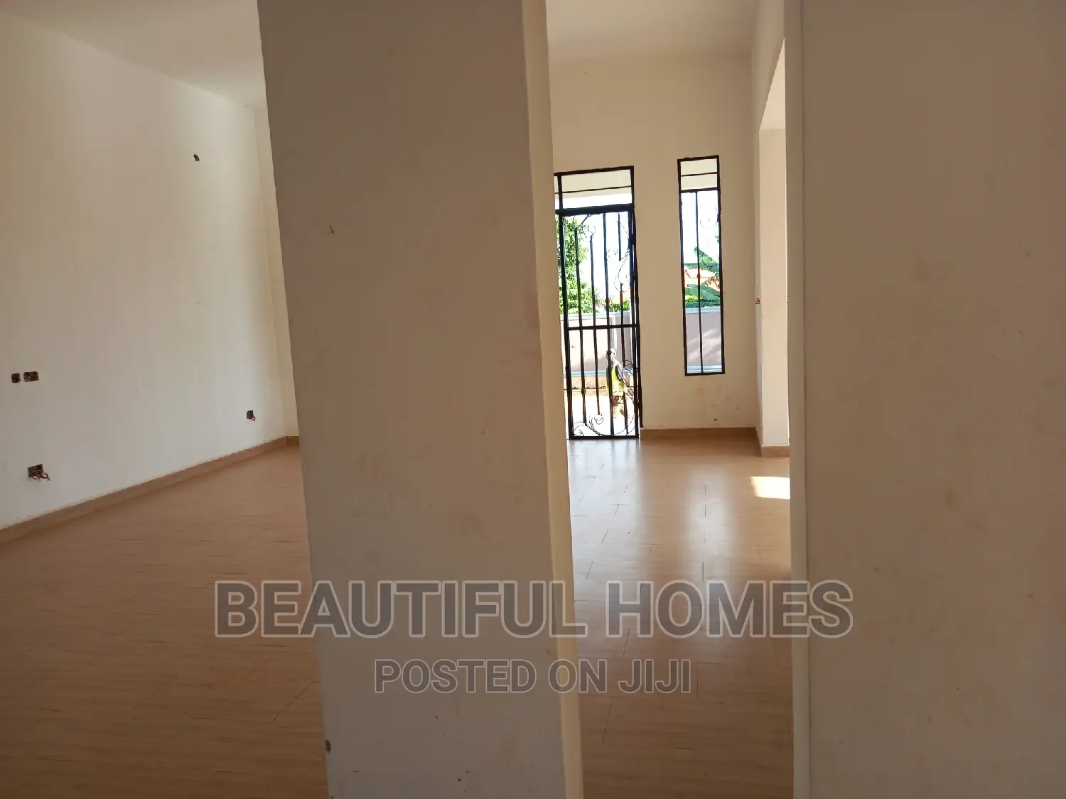 Furnished 4bdrm House in Kira Mamerito for sale in Kira