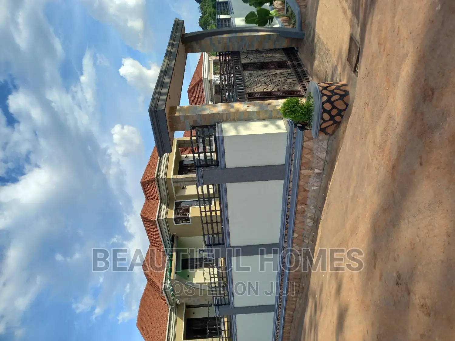 Furnished 6bdrm Mansion in Kira Mamerito Road for sale in Kira