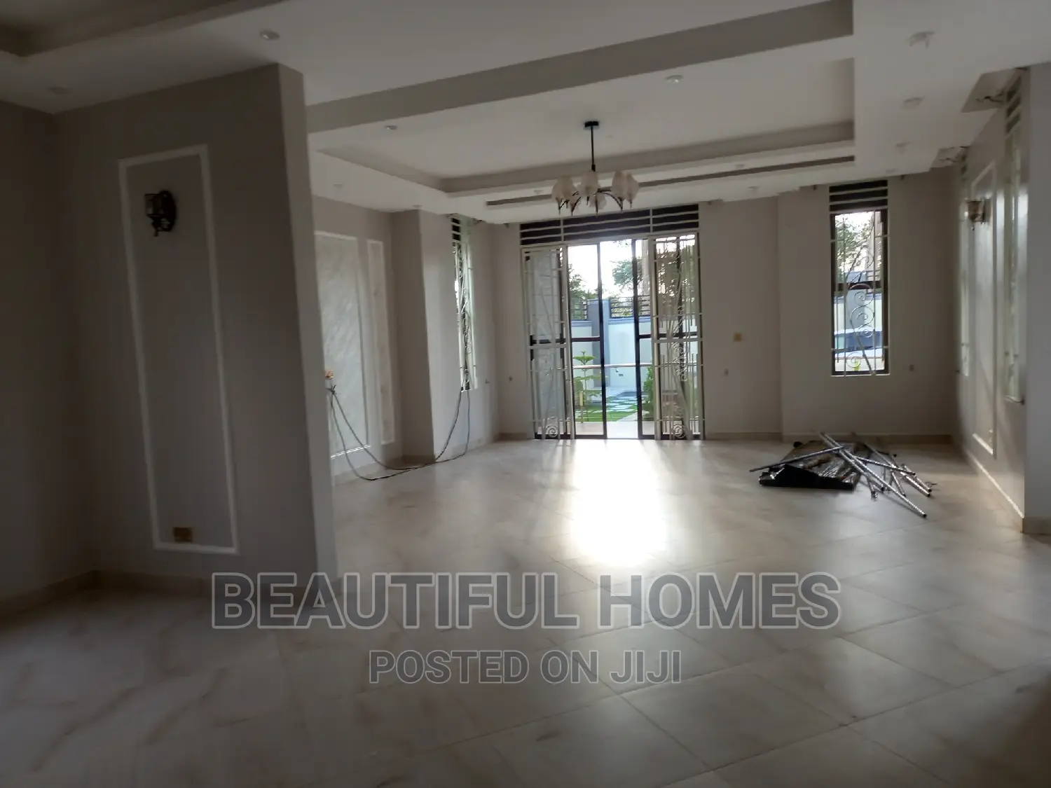 Furnished 6bdrm Mansion in Kira Mamerito Road for sale in Kira