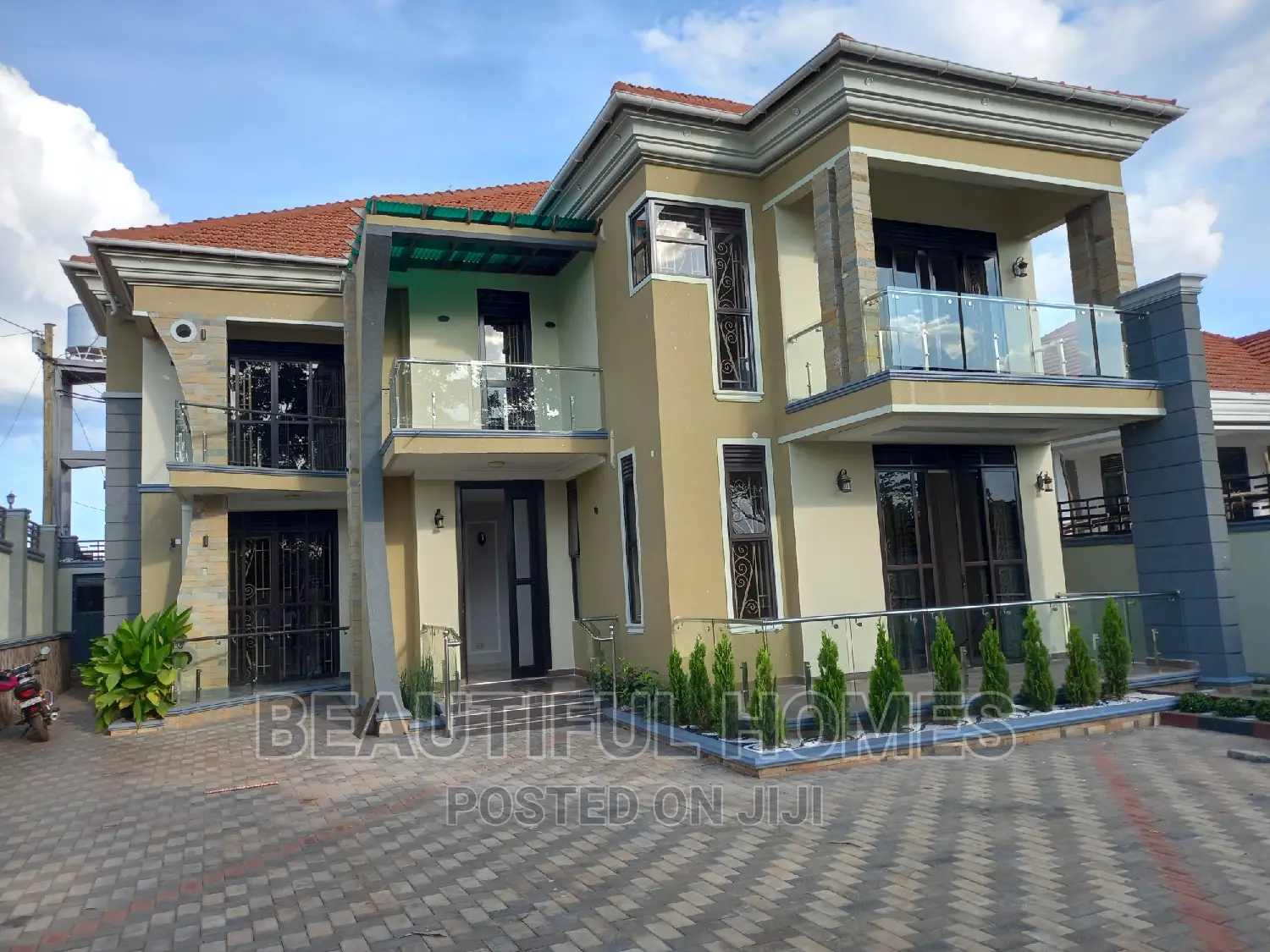 Furnished 6bdrm Mansion in Kira Mamerito Road for sale in Kira