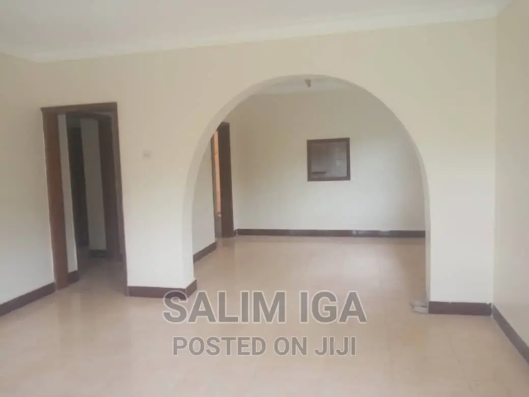 3bdrm Bungalow in Kololo Property, Central Division for rent in Central Division