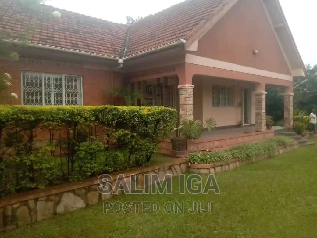 3bdrm Bungalow in Kololo Property, Central Division for rent in Central Division