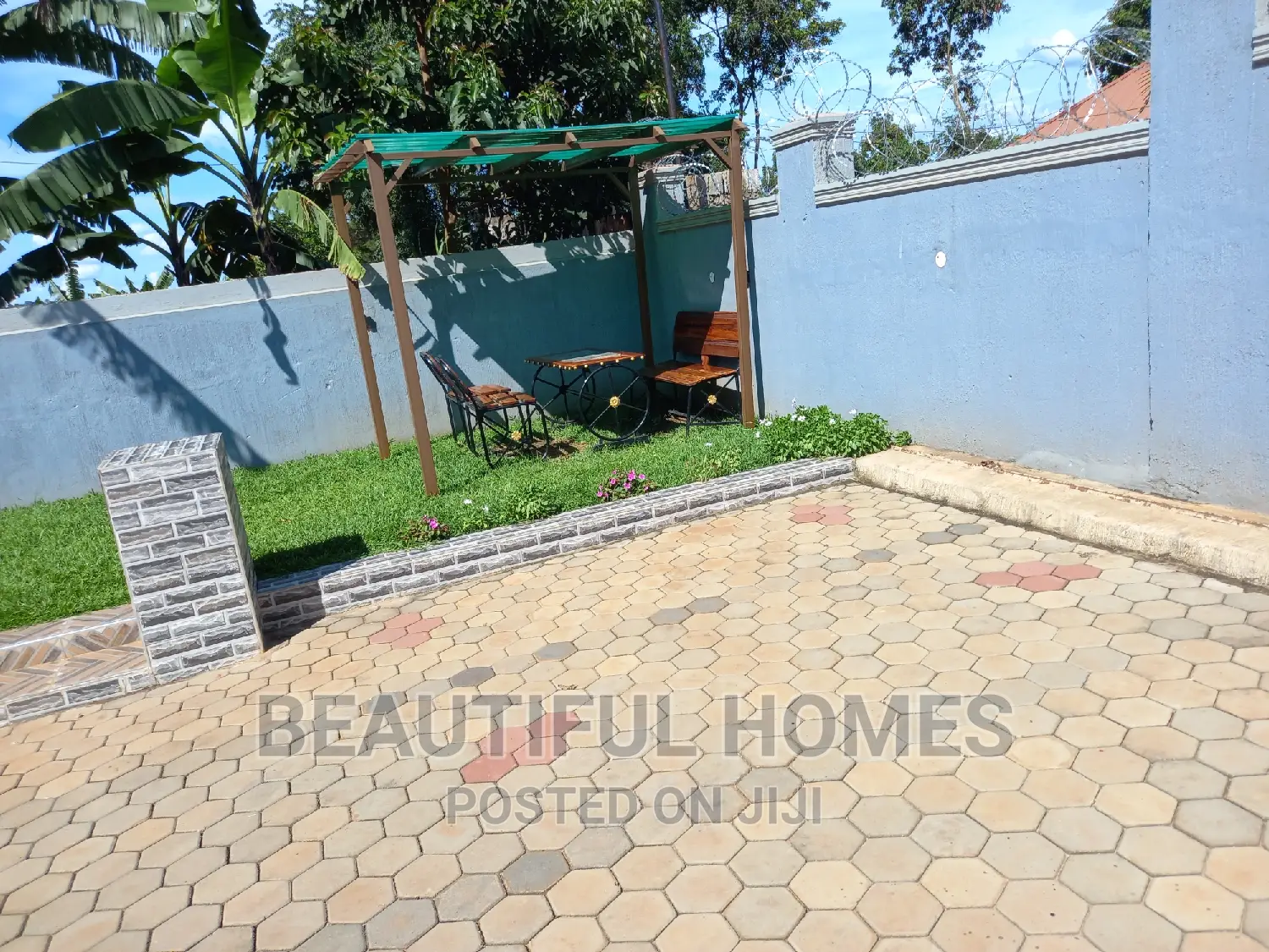 Furnished 4bdrm House in Kira for sale in Kira
