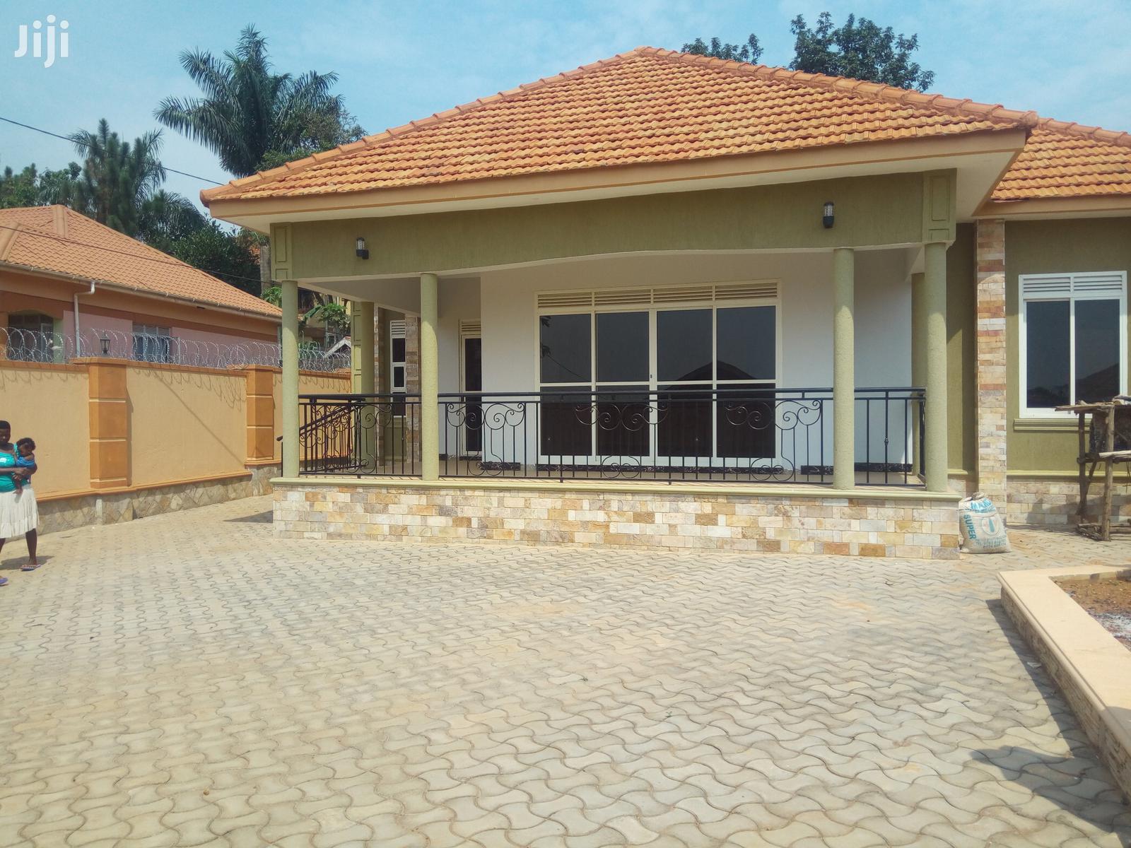 Kira Five Star Mansion on Sell in Kampala