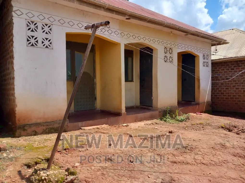 3bdrm House in Bulenga Town, Central Division for sale in Central Division