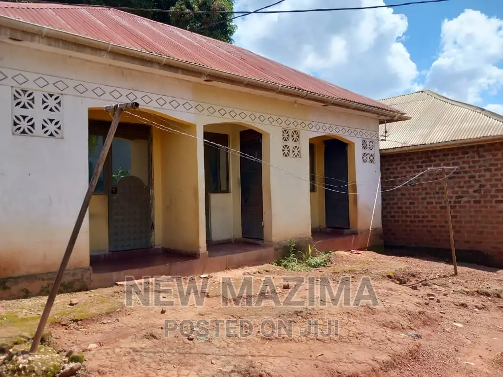 3bdrm House in Bulenga Town, Central Division for sale in Central Division