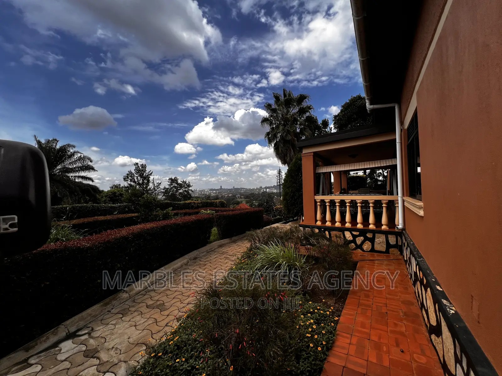 4bdrm Bungalow in Mbuya, Central Division for rent in Central Division