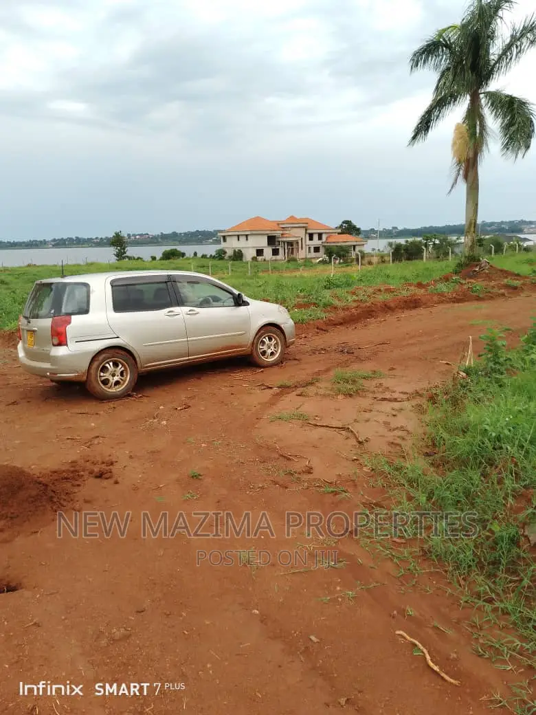 25 Decimals With Clear Lake View Onquicksale Inheart of Kigo in Central Division