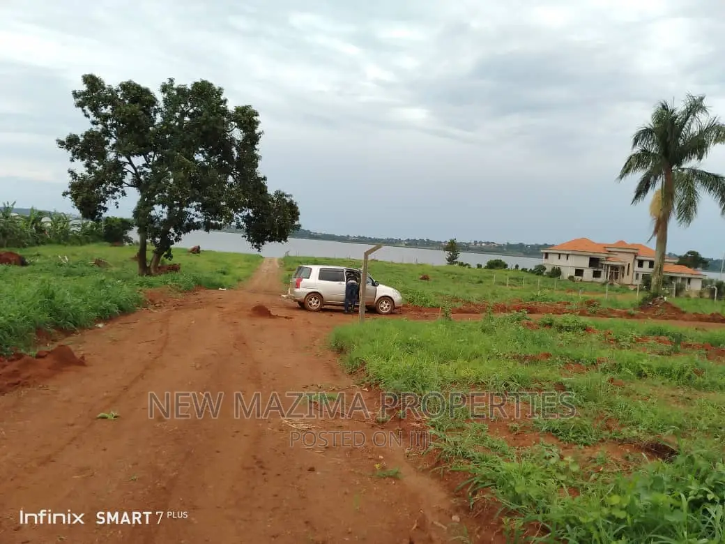 25 Decimals With Clear Lake View Onquicksale Inheart of Kigo in Central Division