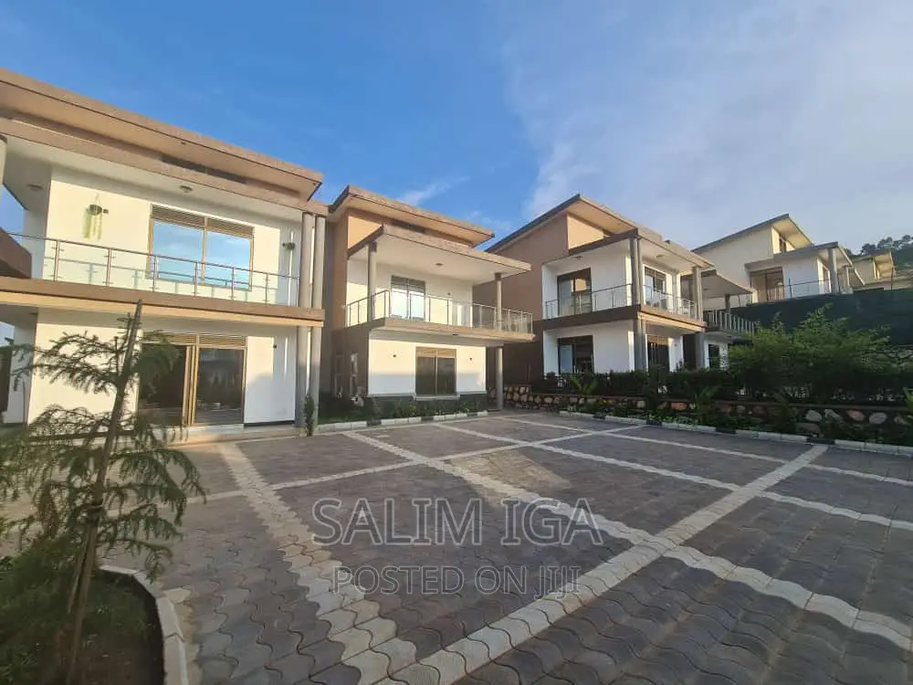 3bdrm Duplex in Kololo Property, Central Division for rent in Central Division