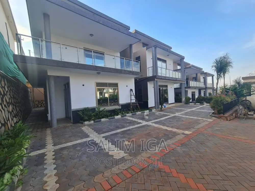 3bdrm Duplex in Kololo Property, Central Division for rent in Central Division
