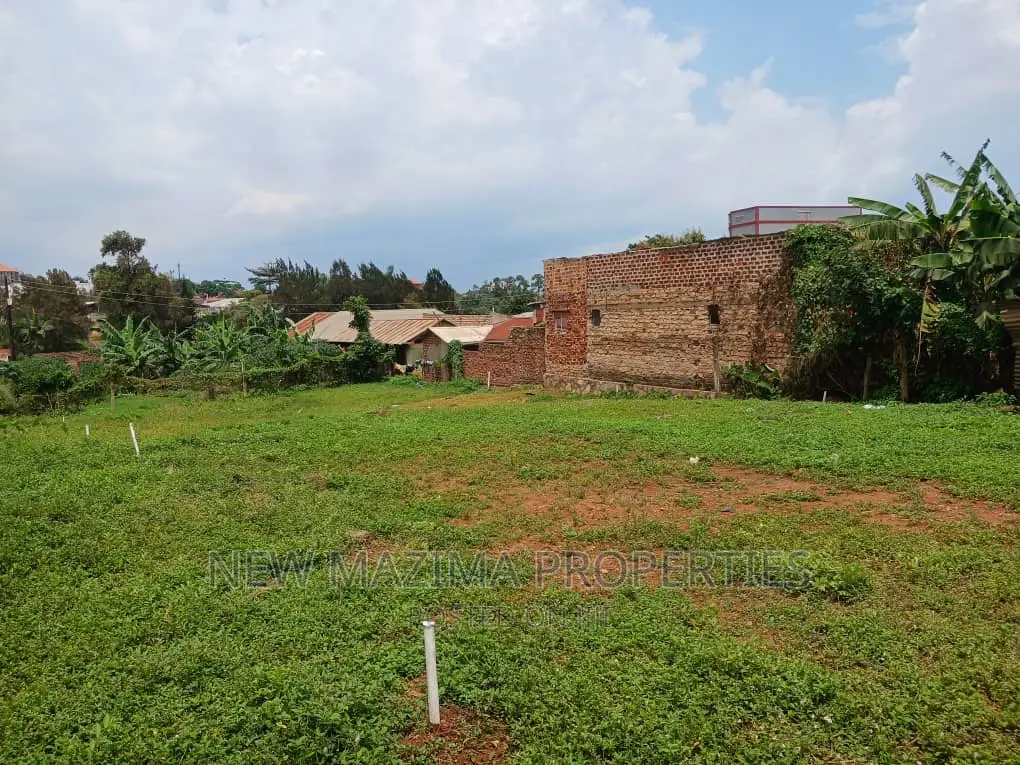 Very Prime 32 Decimals on Forced Sale in Heart of Kansanga in Central Division
