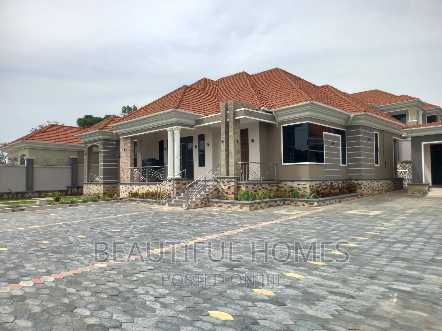 Furnished 5bdrm Mansion in Kira for sale in Kira