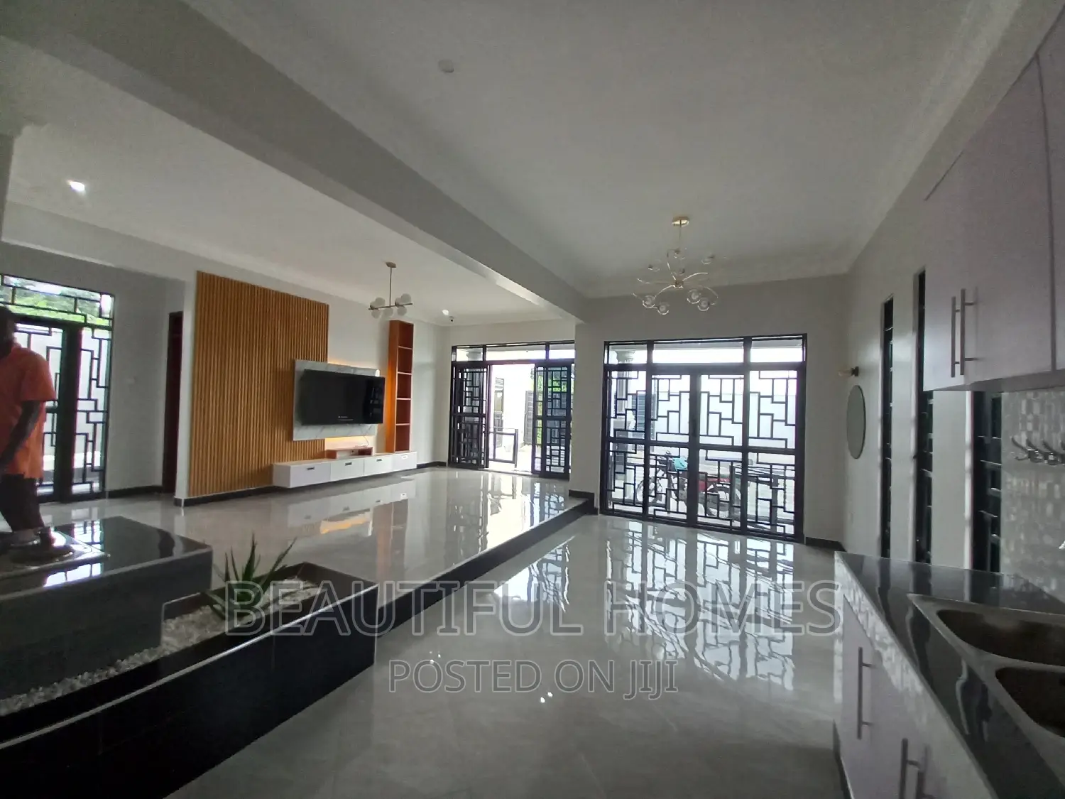 Furnished 3bdrm Bungalow in Kira for sale in Kira