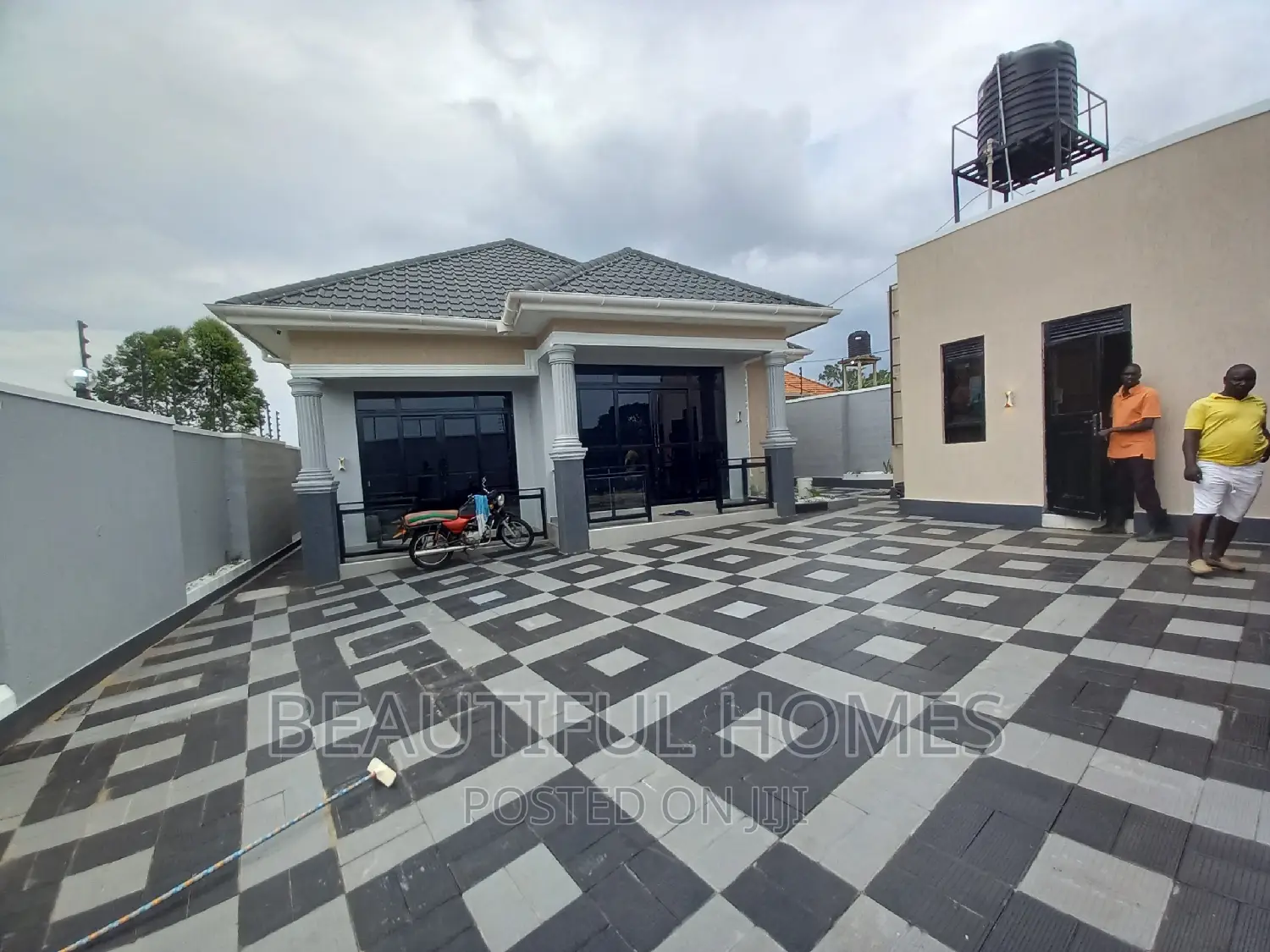 Furnished 3bdrm Bungalow in Kira for sale in Kira