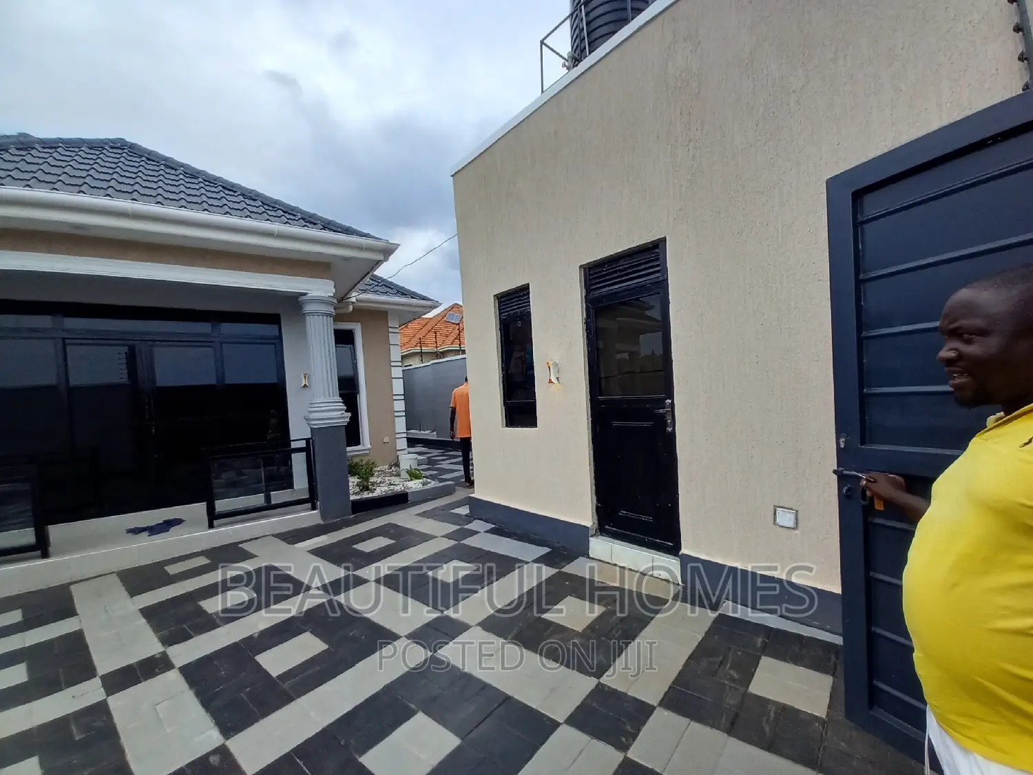 Furnished 3bdrm Bungalow in Kira for sale in Kira