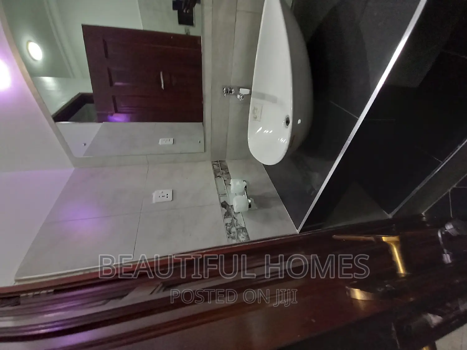 Furnished 3bdrm Bungalow in Kira for sale in Kira