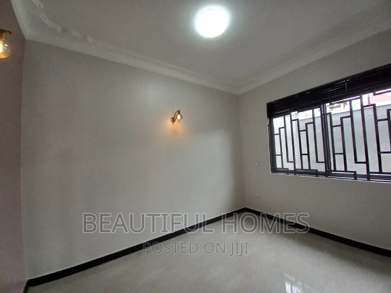 Furnished 3bdrm Bungalow in Kira for sale in Kira