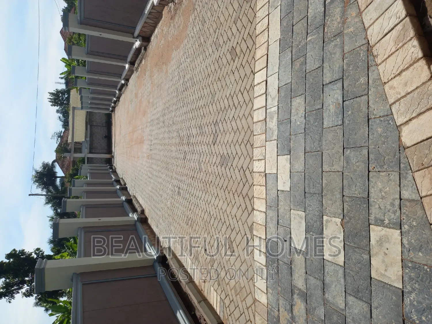 Furnished 5bdrm Bungalow in Kira Town for sale in Kira