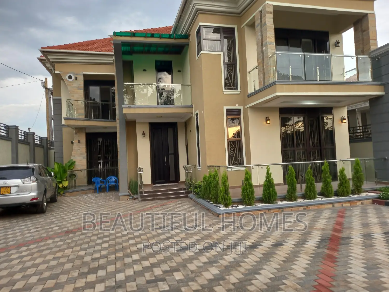 Furnished 6bdrm House in Kira Posh for sale in Kira