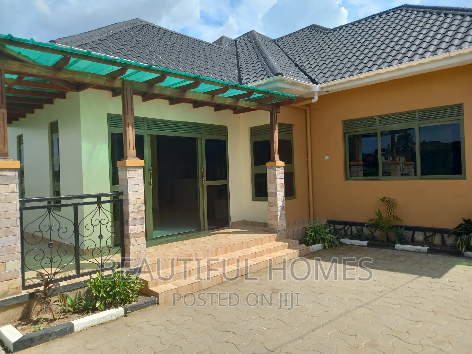 Furnished 4bdrm Bungalow in Kyaliwajjara, Kira for sale in Kira