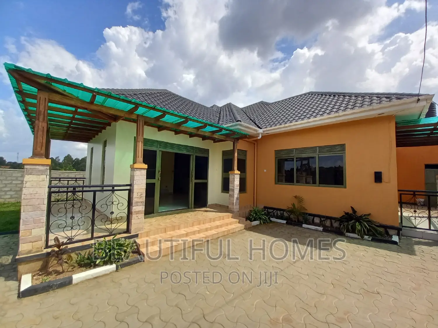 Furnished 4bdrm Bungalow in Kyaliwajjara, Kira for sale in Kira