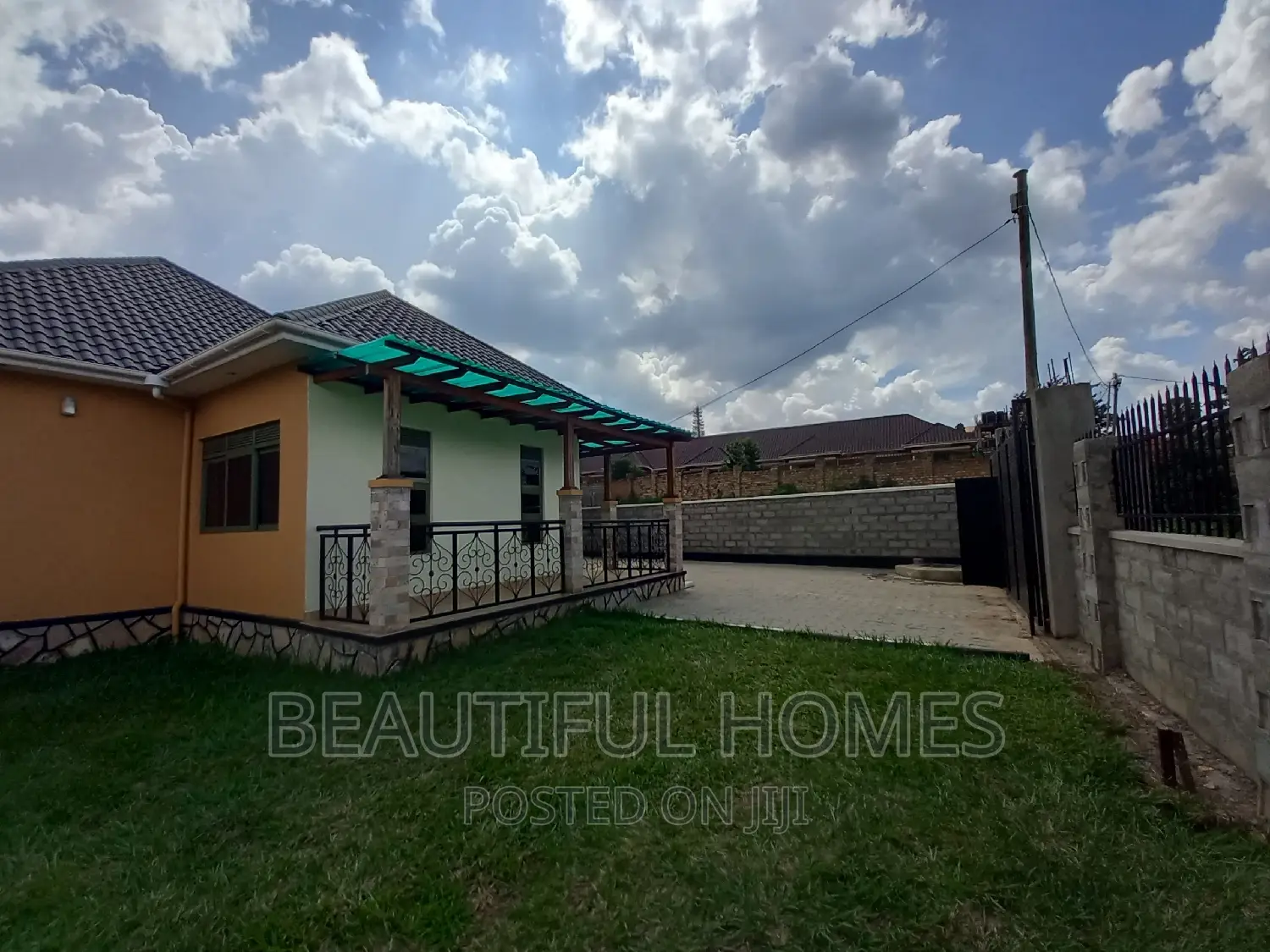 Furnished 4bdrm House in Kyaliwajjara, Kira for sale in Kira