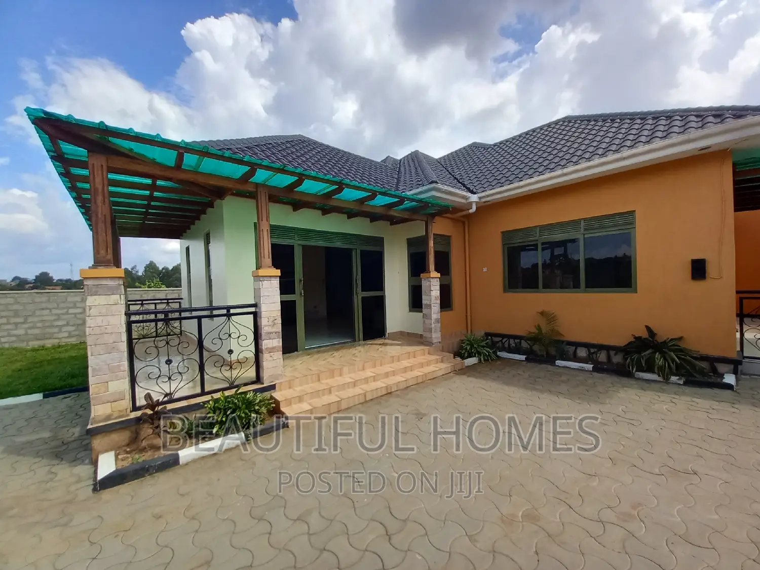 Furnished 4bdrm Bungalow in Kyaliwajjara, Kira for sale in Kira