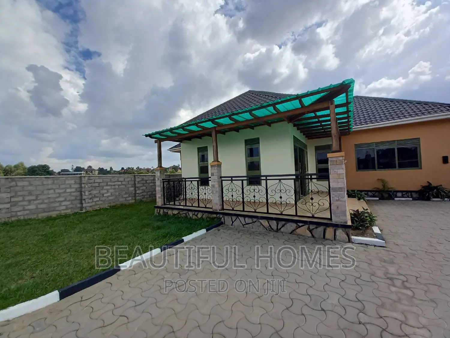 Furnished 4bdrm Bungalow in Kira for sale in Kira
